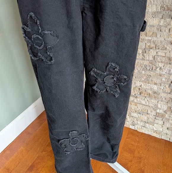 Black Distressed Denim Floral Patch Overalls Indie Boho Chic Cottage core Large - Picture 5 of 15